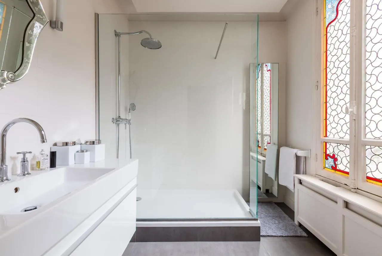 Veeve - Charming Townhouse Near Parc Montsouris פריז