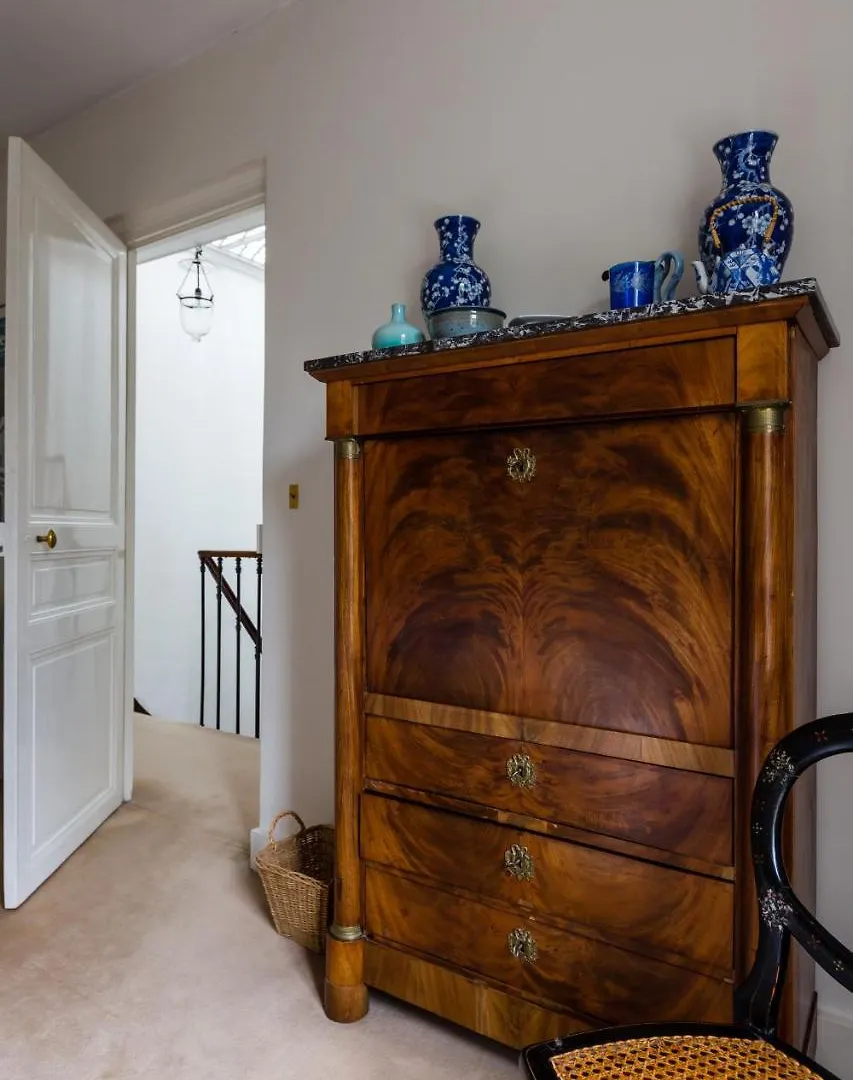 Veeve - Charming Townhouse Near Parc Montsouris Holiday home