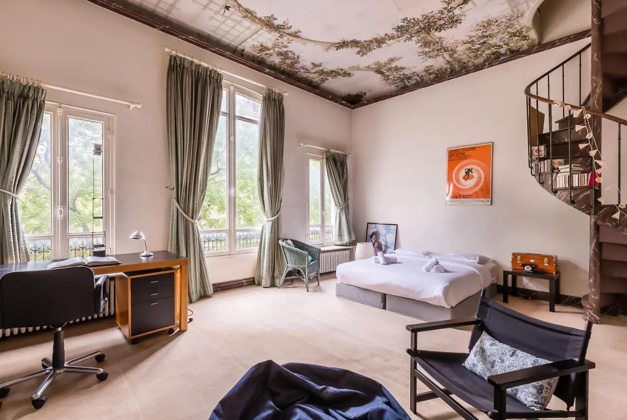 Veeve - Charming Townhouse Near Parc Montsouris Casa de Férias *