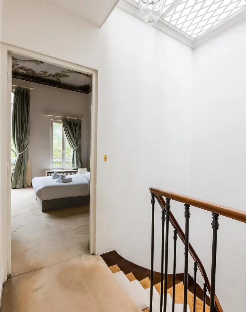 Casa de Férias Veeve - Charming Townhouse Near Parc Montsouris *